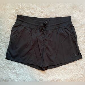 The North Face athletic shorts hiking short women’s L large dark gray black TNF